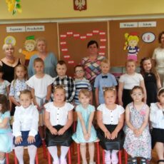 Pożegnanie starszaków gr VI- czerwiec 2021 Pożegnanie starszaków gr VI- czerwiec 2021