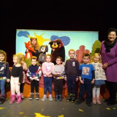 Grupa 2 w Ośrodku Kultury na przedstawieniu „Lisek Chytrusek”
