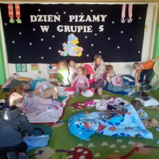 Dzień Piżamy w grupie 5