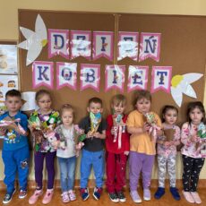 Dzień kobiet w grupie 2