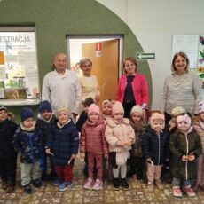 Wizyta w ośrodku zdrowia „ Vita” w Brzeszczach grupa 1 i 3 z okazji Święta Pracowników Służby Zdrowia