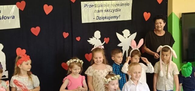 Dzień Mamy i Taty oraz Pożegnanie Przedszkola w grupie 5
